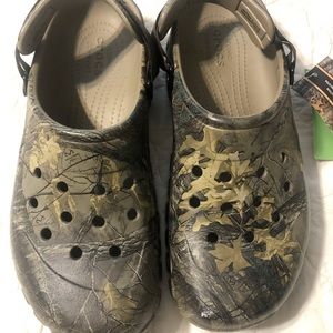 Men’s Crocs Iconic Comfort Camo Shoes/Sandals